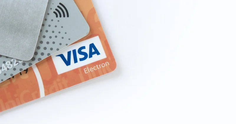 Pourquoi choisir une carte dual sociétaire ?